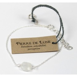 Bracelet en argent. coussin de Pierre de Lune 7 mm