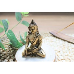 Statuette Bouddha Bhumisparsha Mudra en Laiton doré mat 7,5 cm 