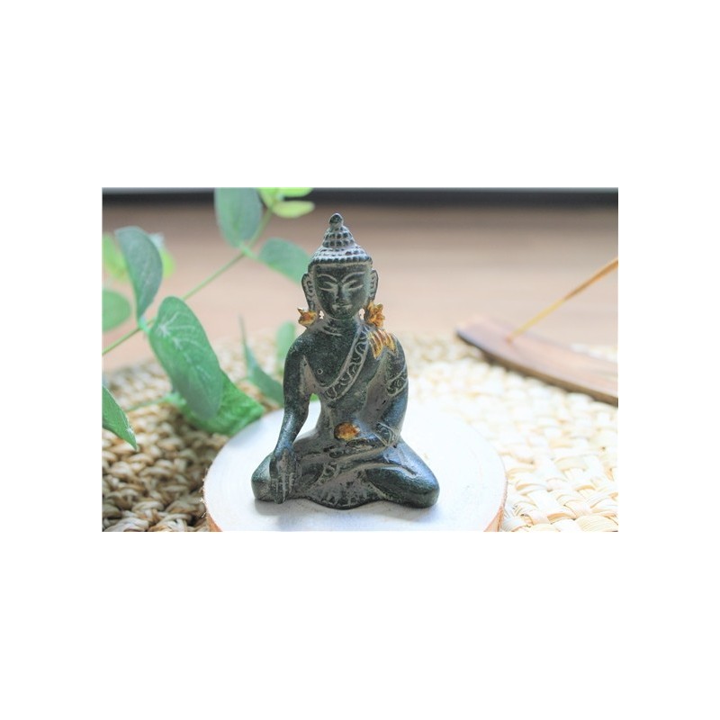 Statuette Bouddha Bhumisparsha Mudra en Laiton Vert antique 7,5 cm 