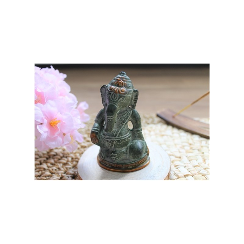 Statuette Ganesh assis en Laiton vert antique 8.2 cm 