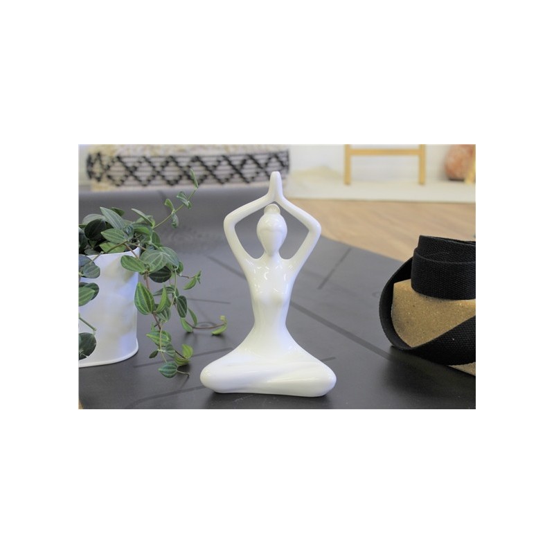 Statuette en Porcelaine Posture du Lotus Anjali Mudra Blanc brillant 20 cm 